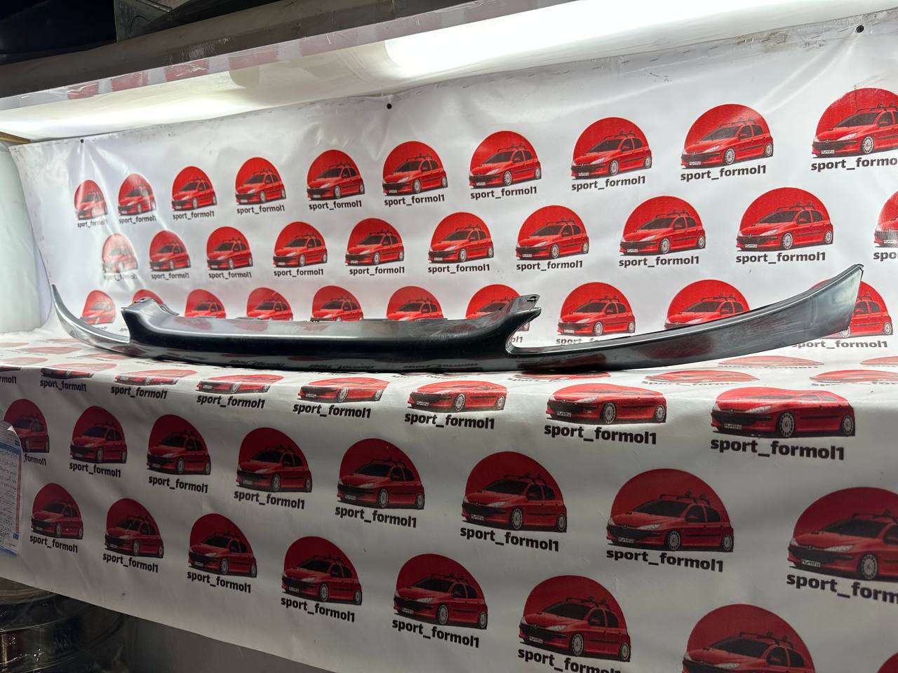 photo_3_2025-07-27_01-16-22 جلو پنجره خطی پژو 206 (بدون آرم) - Image 1